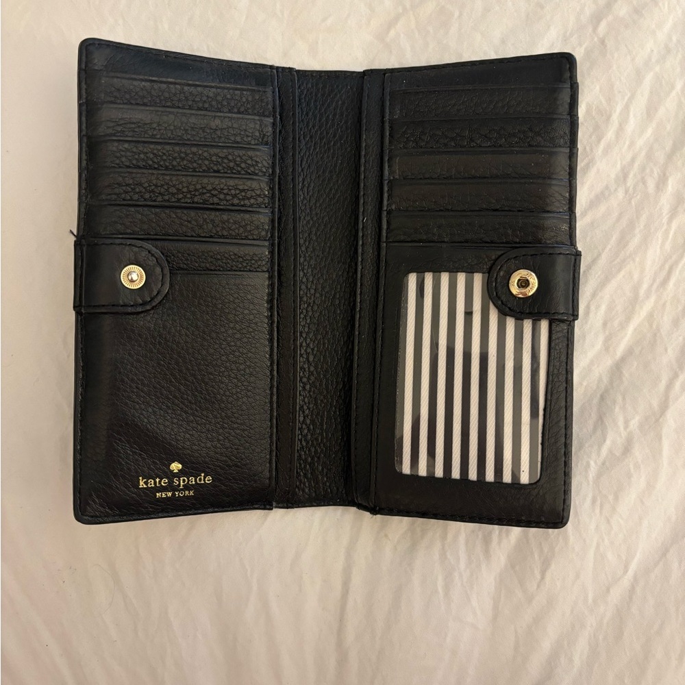 Kate Spade Wallet - Picture 2 of 3